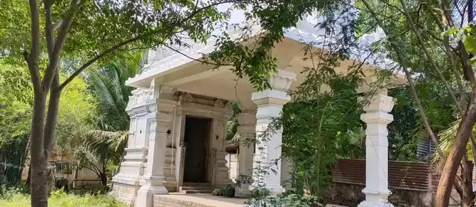Arulmigu Shithamapara Swamikal Madam, Kavarkudam - 612501 Temple