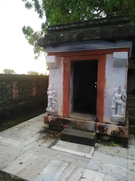 Arulmigu Shunmuga Vilasam Pillaiyar Temple, Kumarakoil, Villukkuri - 629175 Temple