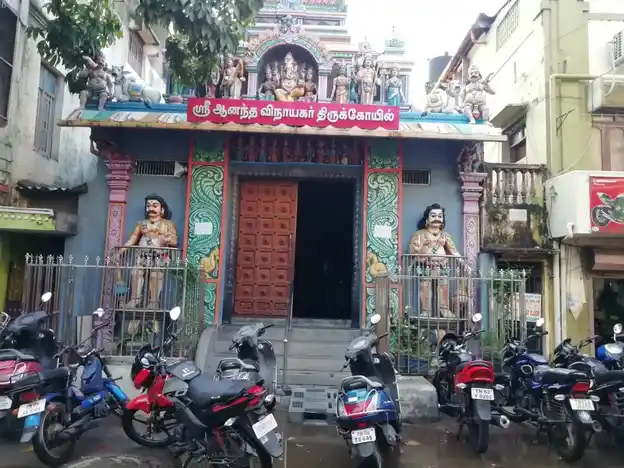 Arulmigu Siddhi Puddhi Ananda Vinayagar Temple, Parrys, Chennai - 600001 அருள்மிகு சித்தி புத்தி ஆனந்த விநாயகர் திருக்கோயில், பாரிமுனை, சென்னை - 600001, Chennai - Ancient Temple Architecture and History Image 3