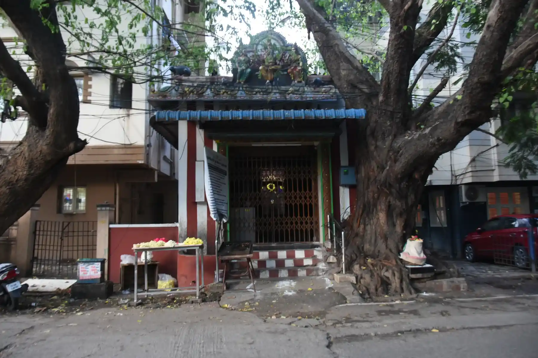 Arulmigu Siddi Puthi Vinayagar Temple, Abiramapuram, Mylapore, Chennai - 600018