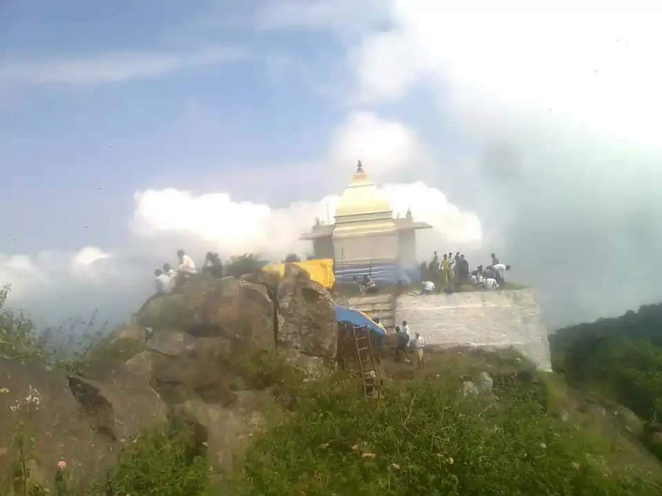 Arulmigu Sideswarar Temple, Palamalai, Palamalai - 636303 அருள்மிகு சித்தேஸ்வரர் திருக்கோயில், பாலமலை, பாலமலை - 636303, Salem - Ancient Temple Architecture and History Image 3