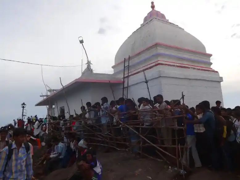 Arulmigu Sideswarar Temple, Palamalai, Palamalai - 636303 அருள்மிகு சித்தேஸ்வரர் திருக்கோயில், பாலமலை, பாலமலை - 636303, Salem - Ancient Temple Architecture and History Image 4