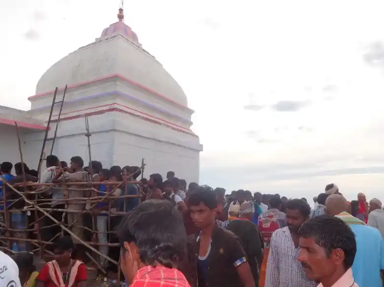 Arulmigu Sideswarar Temple, Palamalai, Palamalai - 636303 அருள்மிகு சித்தேஸ்வரர் திருக்கோயில், பாலமலை, பாலமலை - 636303, Salem - Ancient Temple Architecture and History Image 6