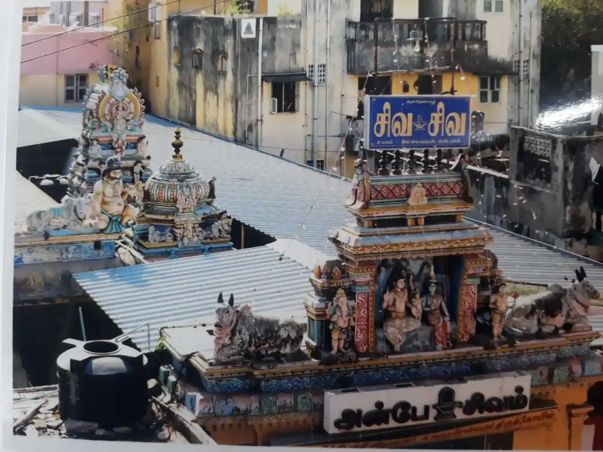 Arulmigu Sidhi Budhi Vinayakar and Sundareswarar Temple, Royapetta, Chennai - 600014 அருள்மிகு சித்தி புத்தி விநாயகர் மற்றும் சுந்தரேஸ்வரர் திருக்கோயில், இராயப்பேட்டை, சென்னை - 600014, Chennai - Ancient Temple Architecture and History Image 2