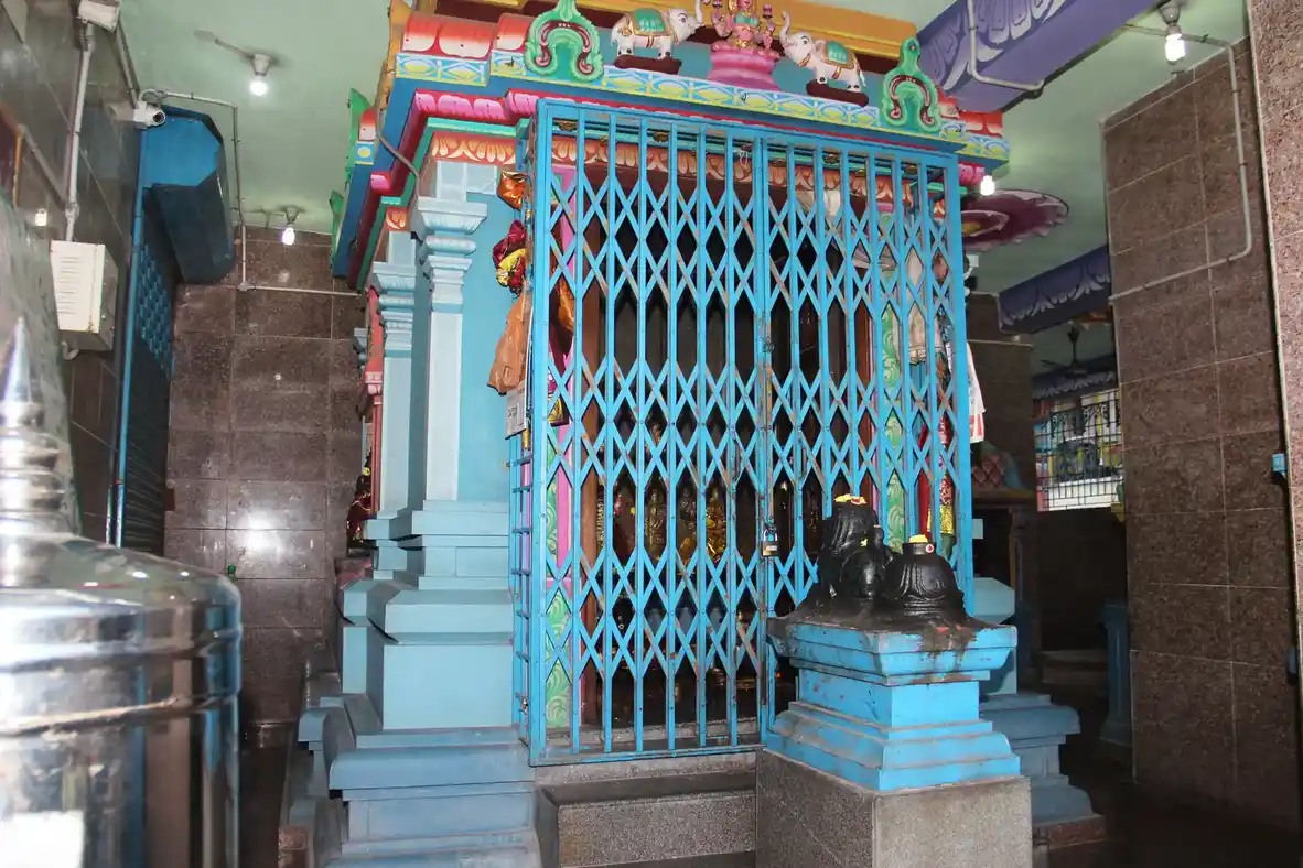 Arulmigu Sidhi Pudhi Vinayagar- Lakshmiamman Temple, Pattalam, Chennai - 600012 அருள்மிகு சித்திபுத்தி விநாயகர் மற்றும் லட்சுமியம்மன் திருக்கோயில், பட்டாளம், சென்னை - 600012, Chennai - Ancient Temple Architecture and History Image 2