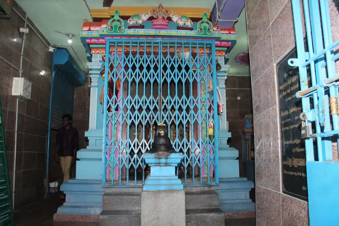 Arulmigu Sidhi Pudhi Vinayagar- Lakshmiamman Temple, Pattalam, Chennai - 600012 அருள்மிகு சித்திபுத்தி விநாயகர் மற்றும் லட்சுமியம்மன் திருக்கோயில், பட்டாளம், சென்னை - 600012, Chennai - Ancient Temple Architecture and History Image 5