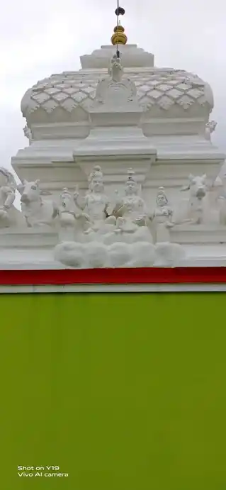 Arulmigu Sidhi Vinayakar Temple, Mittapalli, Mittappalli - 635307 அருள்மிகு சித்தி விநாயகர் திருக்கோயில், Mittapalli, Mittappalli - 635307, Krishnagiri - Ancient Temple Architecture and History Image 3