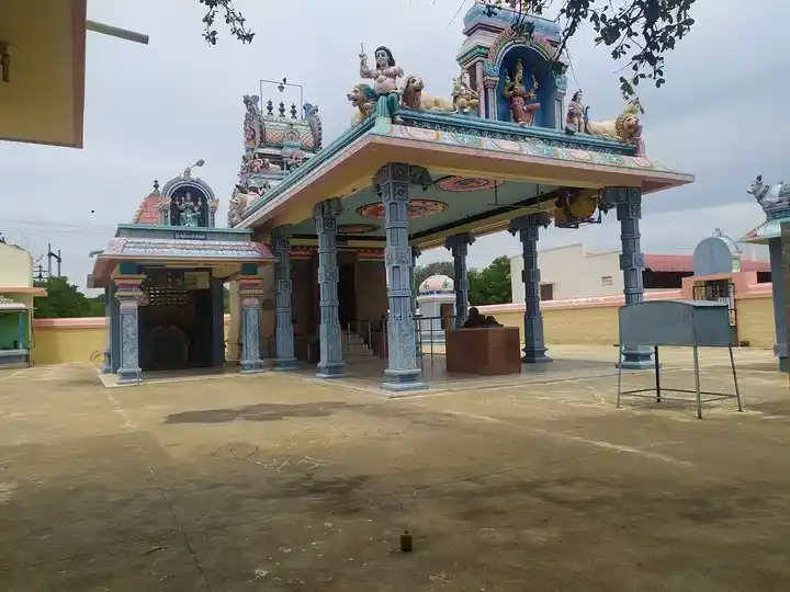 Arulmigu Sidhivinayaker Muniappan Bagavathiammn Temple, Pudukottai, Moolanur - 638106 அருள்மிகு சித்திவிநாயகர், முனியப்பன் மற்றும் பகவதியம்மன் திருக்கோயில், Pudukottai, Moolanur - 638106, Tiruppur - Ancient Temple Architecture and History Image 2