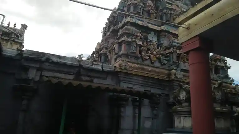 Arulmigu Sikkandeeswarar Temple, Inside The Village, Thiruvoor - 602001 அருள்மிகு சிங்காண்டிஸ்வரர் திருக்கோயில், Inside The Village, Thiruvoor - 602001, Tiruvallur - Ancient Temple Architecture and History Image 3