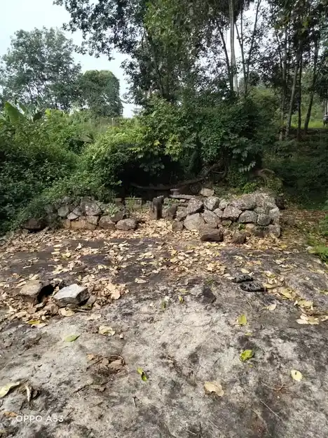 Arulmigu Silambalakandan Sastha Temple, Near Pond, Arumanallur - 629851 அருள்மிகு சிலம்பலகண்டன் சாஸ்தா திருக்கோயில், Near Pond, Arumanallur - 629851, Kanyakumari - Ancient Temple Architecture and History Image 4