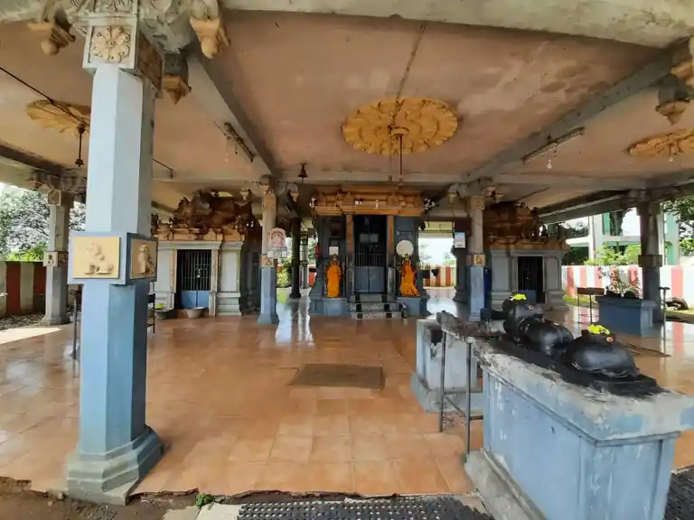 Arulmigu Silambathamman Temple, Azhinchivakkam - 602105 அருள்மிகு சிலம்பாத்தம்மன் திருக்கோயில், அழிஞ்சிவாக்கம் - 602105, Tiruvallur - Ancient Temple Architecture and History Image 5