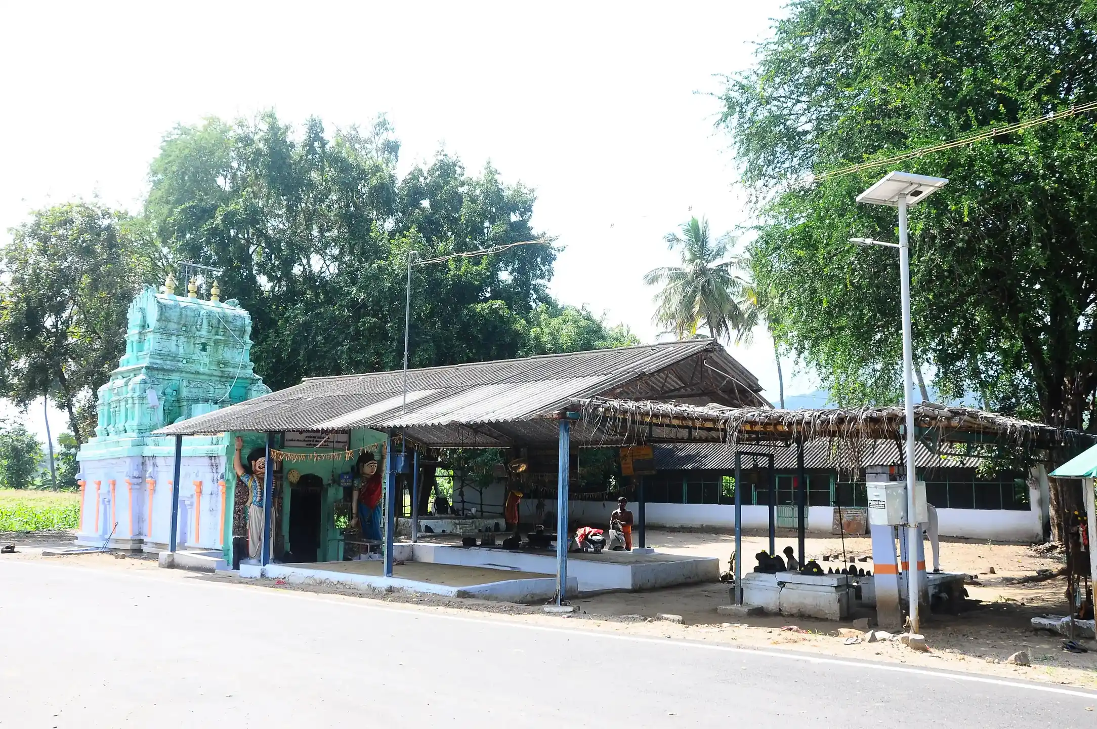 Arulmigu Silampur Amman Temple, Ennamangalam - 638501 அருள்மிகு சிலம்பூரம்மன் திருக்கோயில், Ennamangalam - 638501, Erode - Ancient Temple Architecture and History Image 3