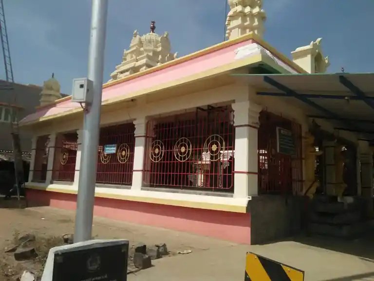 Arulmigu Sindalraya Swamy Temple, Near Pennagaram Eb Office, Sunjalnatham - 636810 அருள்மிகு சிந்தல் ராயசாமி திருக்கோயில், Near Pennagaram Eb Office, Sunjalnatham - 636810, Dharmapuri - Ancient Temple Architecture and History Image 4