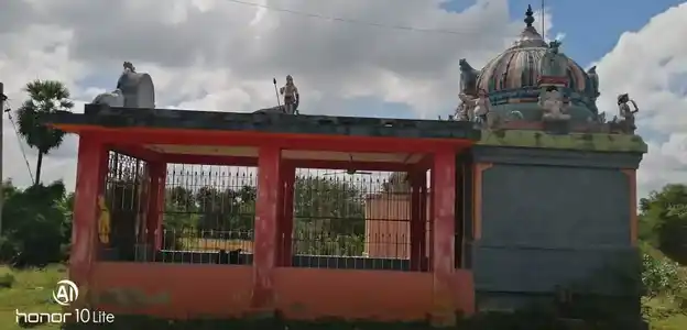 Arulmigu Singala Oorani Pillaiyar Temple, Kallalangudi - 622301 அருள்மிகு சிங்கள ஊரணி பிள்ளையார் திருக்கோயில், Kallalangudi - 622301, Pudukkottai - Ancient Temple Architecture and History Image 6