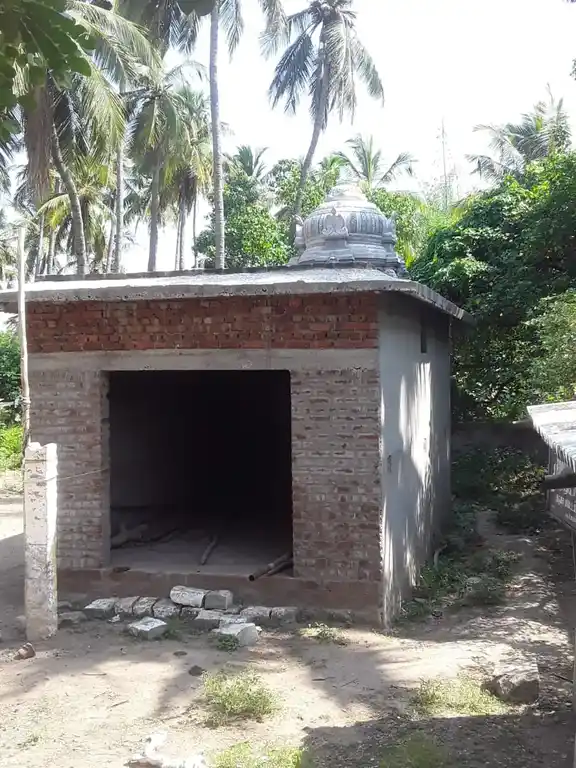 Arulmigu Singam Pidari Amman Temple, Thogur - 613105 அருள்மிகு சிங்கம்பிடாரியம்மன் திருக்கோயில், Thogur - 613105, Thanjavur - Ancient Temple Architecture and History Image 4