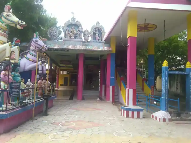 Arulmigu Singamudaiya Iyanar Temple, Nalli, Nalli - 626205 அருள்மிகு சிங்கமுடைய அய்யனார் திருக்கோயில், நள்ளி, நள்ளி கிராமம் - 626205, Virudhunagar - Ancient Temple Architecture and History Image 2