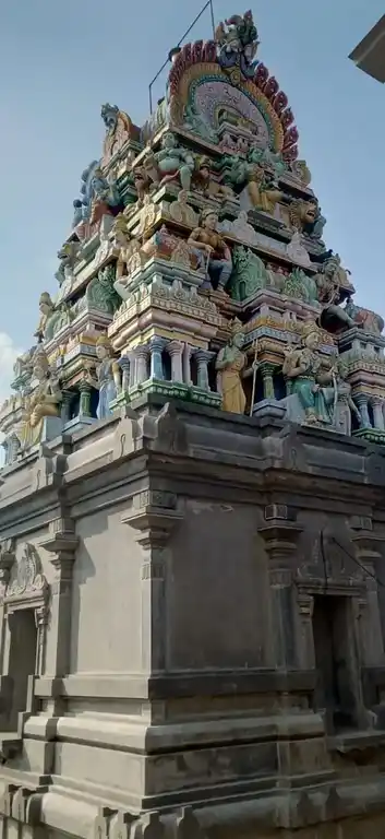 Arulmigu Singanullur Amman Temple, Chinnakampalayam - 638656 அருள்மிகு சிங்காநல்லூரம்மன் திருக்கோயில், Chinnakampalayam - 638656, Tiruppur - Ancient Temple Architecture and History Image 3
