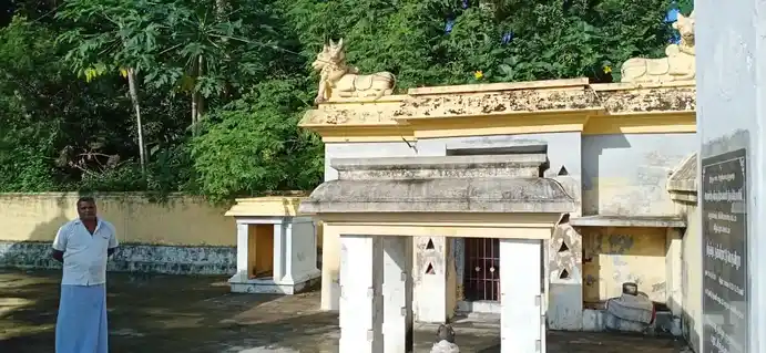 Arulmigu Sinthalamman Temple, Mathurapakkam - 605501 அருள்மிகு சிந்தாலம்மன் திருக்கோயில், மதுரப்பாக்கம் - 605501, Viluppuram - Ancient Temple Architecture and History Image 5