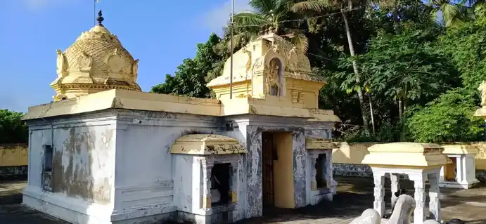 Arulmigu Sinthalamman Temple, Mathurapakkam - 605501 அருள்மிகு சிந்தாலம்மன் திருக்கோயில், மதுரப்பாக்கம் - 605501, Viluppuram - Ancient Temple Architecture and History Image 11