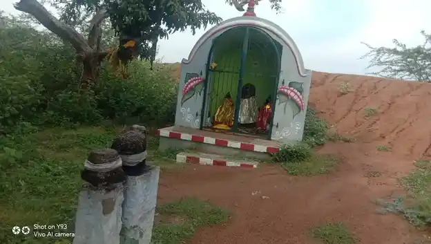 Arulmigu Siruthalai Ayyanar Temple, Azhagamanagari - 630553 அருள்மிகு. சிறுதல அய்யனார் திருக்கோயில், அழகமாநகரி, Azhagamanagari - 630553, Sivagangai - Ancient Temple Architecture and History Image 5