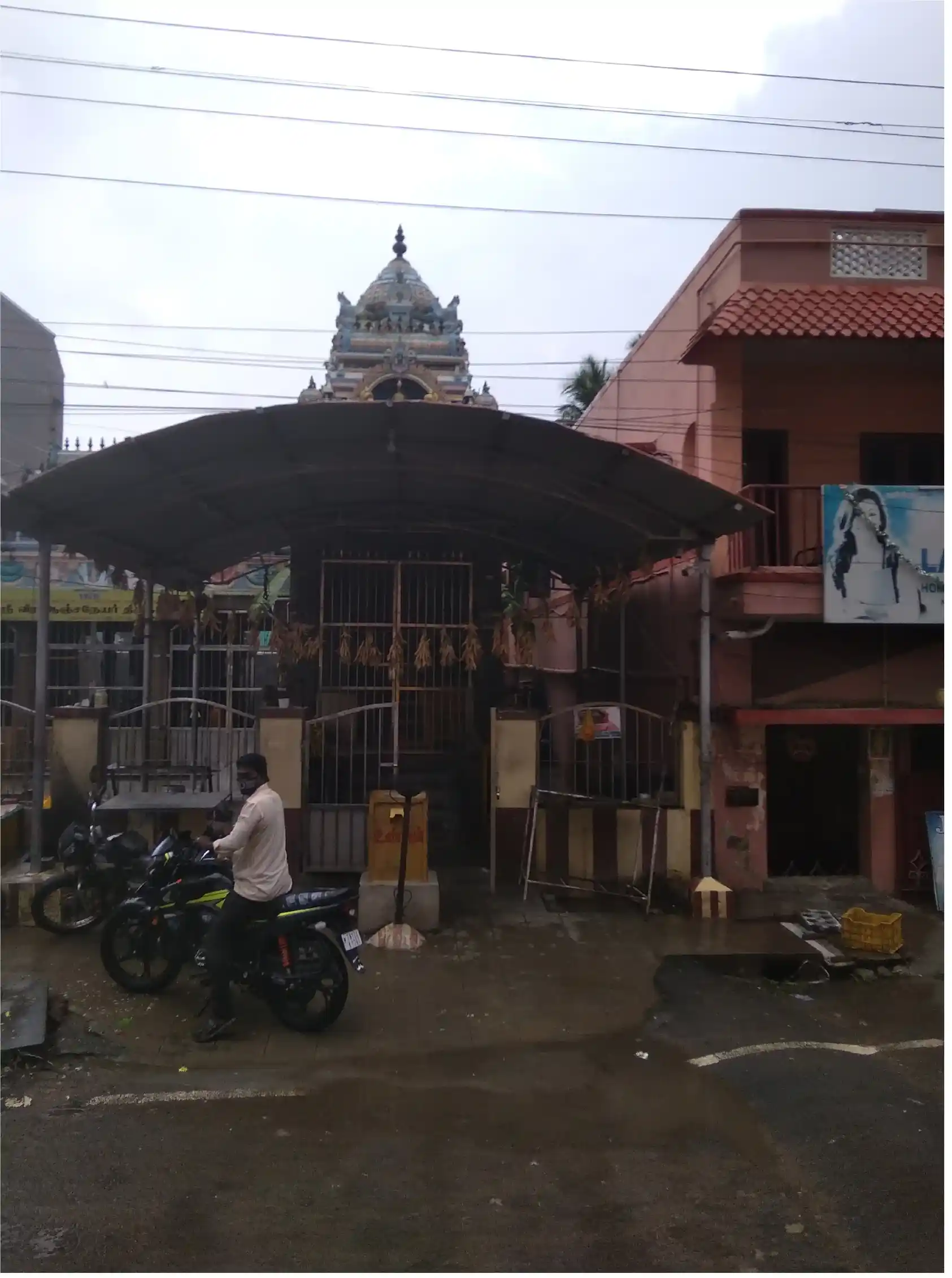 Arulmigu Sithi Buthi Vinayagar Temple, Poonamallee - 600056 அருள்மிகு சித்தி புத்தி வினாயகர் திருக்கோயில், பூவிருந்தவல்லி - 600056, Tiruvallur - Ancient Temple Architecture and History Image 2