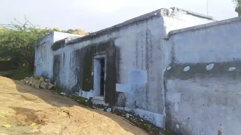 Arulmigu Sithi Vinayagar (A) Dhandawarayar Annachatram Temple, Kalugumalai - 628952 அருள்மிகு சித்தி விநாயகர் திருக்கோயில், Kalugumalai - 628952, Thoothukudi - Ancient Temple Architecture and History Image 2