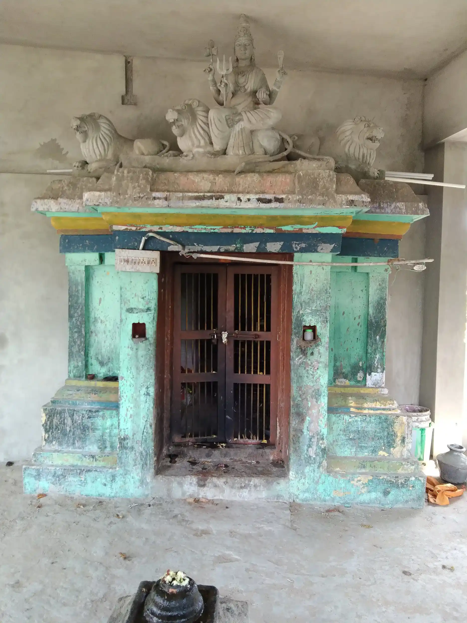 Arulmigu Sithi Vinayagar And Srinivasaperumal Temple, Ottakudi - 614404 அருள்மிகு சித்திவிநாயகர் மற்றும் சீனிவாசபெருமாள் திருக்கோயில், Ottakudi - 614404, Thiruvarur - Ancient Temple Architecture and History Image 2