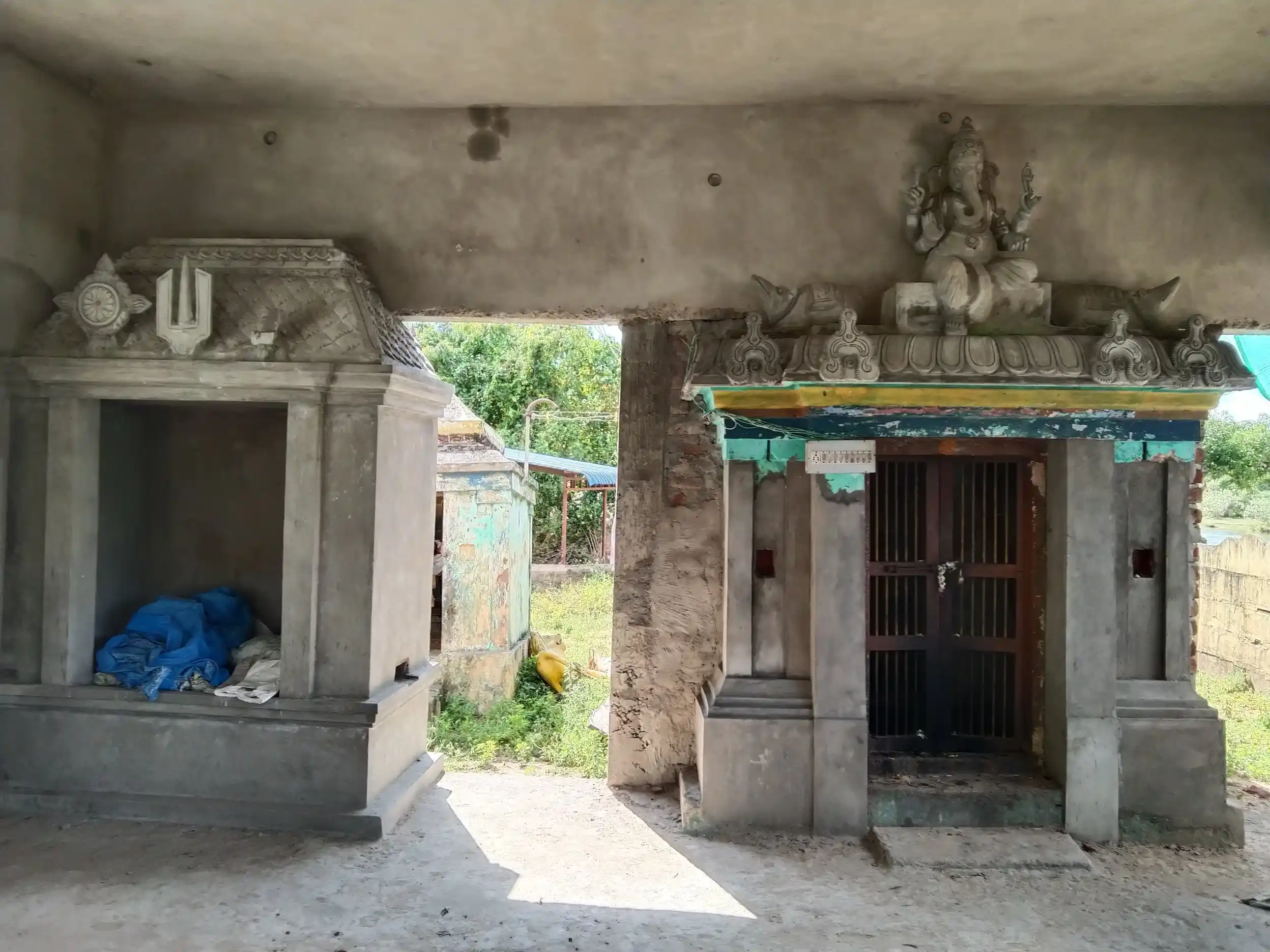 Arulmigu Sithi Vinayagar And Srinivasaperumal Temple, Ottakudi - 614404 அருள்மிகு சித்திவிநாயகர் மற்றும் சீனிவாசபெருமாள் திருக்கோயில், Ottakudi - 614404, Thiruvarur - Ancient Temple Architecture and History Image 3