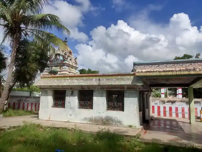 Arulmigu Sithi Vinayagar Temple, Main Pazwer Street, Veeramangalam - 631303 அருள்மிகு சித்தி விநாயகர் திருக்கோயில், Main Pazwer Street, Veeramangalam - 631303, Tiruvallur - Ancient Temple Architecture and History Image 2