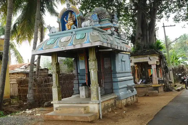 Arulmigu Sithi Vinayakarswamy Temple, Sanapeeratti, Sanapiratti - 639004 அருள்மிகு சித்திவிநாயகர் திருக்கோயில், Sanapeeratti, Sanapiratti - 639004, Karur - Ancient Temple Architecture and History Image 2