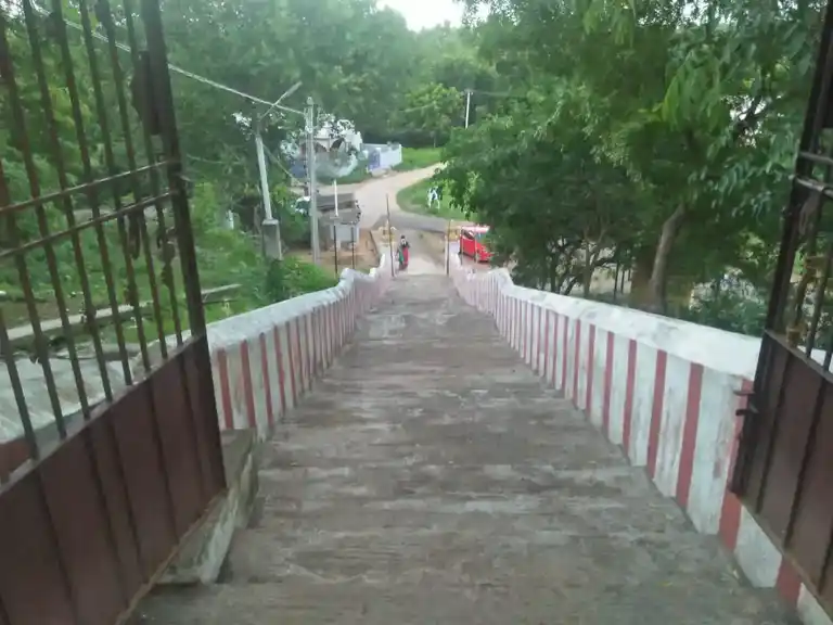 Arulmigu Sithivinayagar, Mariamman, Arulmigu Ayyanar Sakkaratharvar Temple, Arisiperiyankuppam - 607401