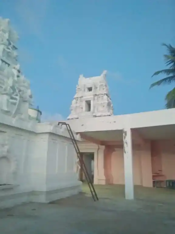 Arulmigu Sithivinayagar Mariamman Temple, Arisiperiyankuppam - 607401 அருள்மிகு சித்தி விநாயகர் மற்றும் மாரியம்மன் திருக்கோயில், அரிசிபெரியாங்குப்ப,ம் - 607401, Cuddalore - Ancient Temple Architecture and History Image 6