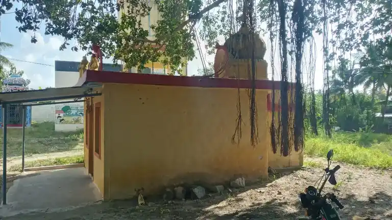 Arulmigu Sithivinayagar Temple, Vallipuram - 638103 அருள்மிகு சித்தி விநாயகர் திருக்கோயில், Vallipuram - 638103, Tiruppur - Ancient Temple Architecture and History Image 4