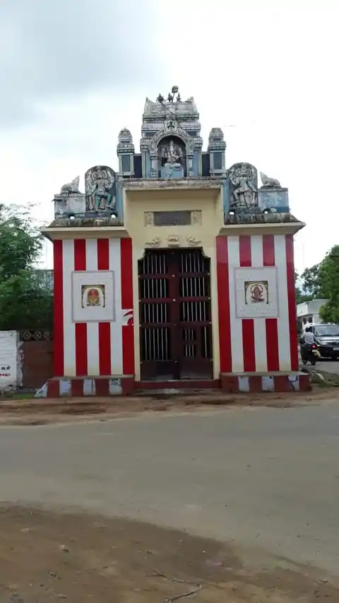 Arulmigu Siththi Vinayagar Temple, South Kadaiyam - 627415 அருள்மிகு சித்தி விநாயகர் திருக்கோயில், South Kadaiyam - 627415, Tenkasi - Ancient Temple Architecture and History Image 4