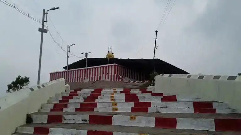 Arulmigu Sitthigirimurugan Temple, Hill Top, Avalurpettai - 604201 Temple