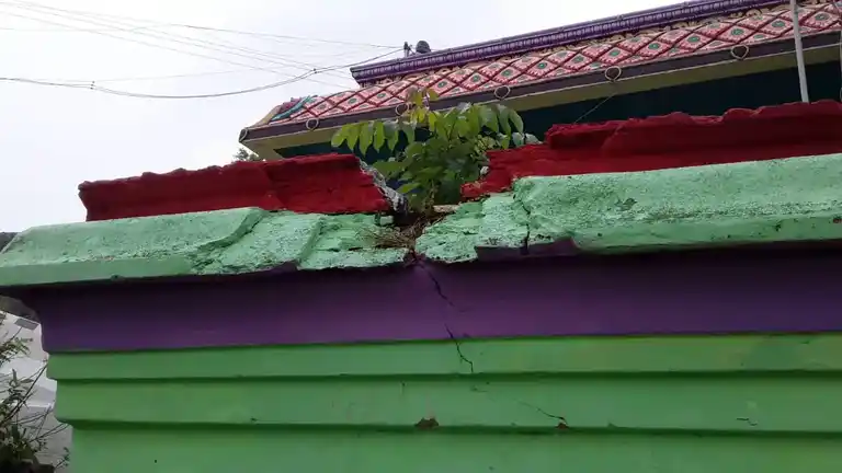 Arulmigu Sitthigirimurugan Temple, Hill Top, Avalurpettai - 604201 அருள்மிகு சித்தகிரி முருகன் திருக்கோயில், குன்றின் மேல், அவலூர்பேட்டை - 604201, Viluppuram - Ancient Temple Architecture and History Image 4