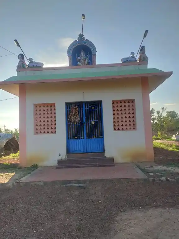 Arulmigu Sitthivinayagar Temple, Kurunthiraakkottai - 614624 அருள்மிகு சித்திவிநாயகர் திருக்கோயில், Kurunthiraakkottai - 614624, Pudukkottai - Ancient Temple Architecture and History Image 3