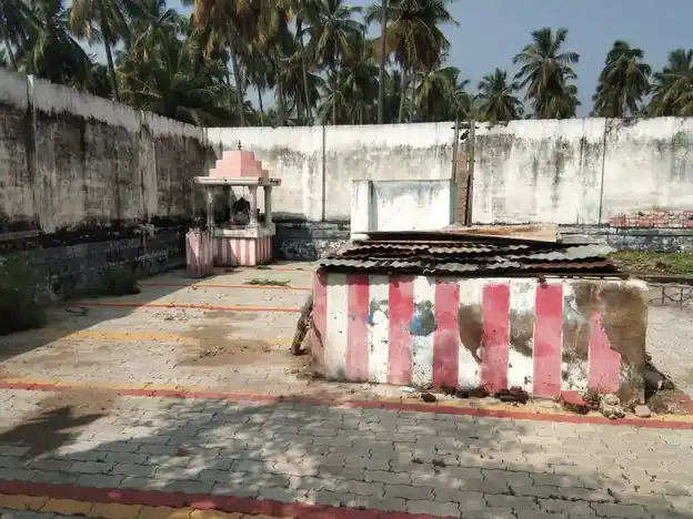 Arulmigu Siva Subramaniya Swamy Temple, Sivanthipatti, Mamsapuram - 626124 அருள்மிகு சிவசுப்பிரமணியசுவாமி திருக்கோயில், சிவந்திபட்டி, மம்சாபுரம் - 626124, Virudhunagar - Ancient Temple Architecture and History Image 5