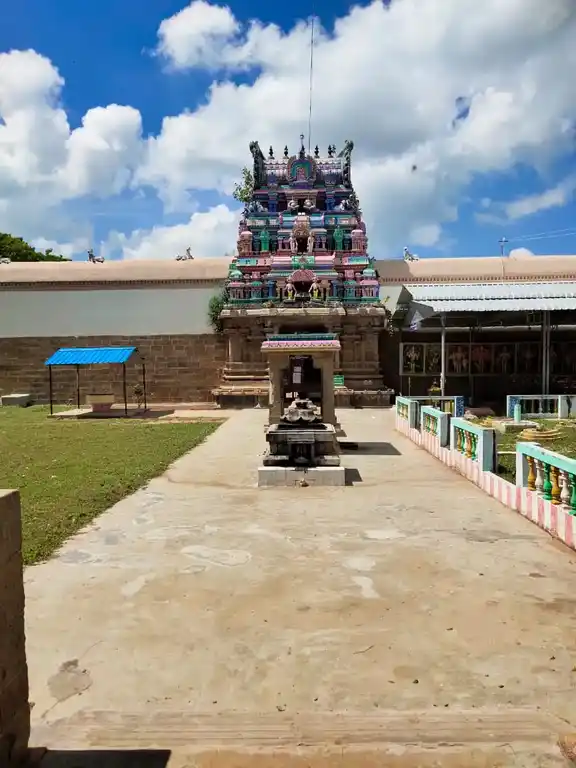 Arulmigu Sivagurunathar Temple, Kumbakonam, Sivapuram - 612401 அருள்மிகு சிவகுருநாதசுவாமி திருக்கோயில், கும்பகோணம், சிவபுரம் - 612401, Thanjavur - Ancient Temple Architecture and History Image 3