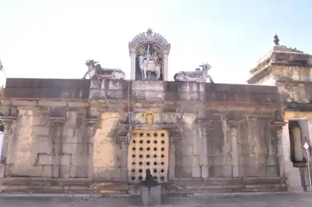 Arulmigu Sivakkoluntheeswarar Temple, Theerthanagiri - 608801 அருள்மிகு சிவக்கொழுந்தீஸ்வரர் திருக்கோயில், தீர்த்தனகிரி - 608801, Cuddalore - Ancient Temple Architecture and History Image 4