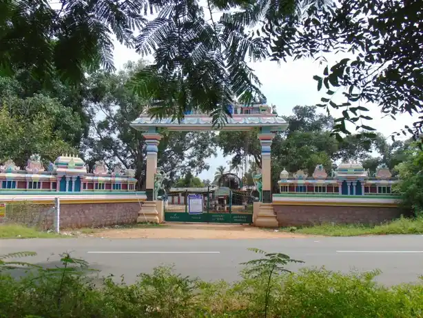 Arulmigu Sivalapuriamman Temple, Naduvachery, Avinashi - 641654