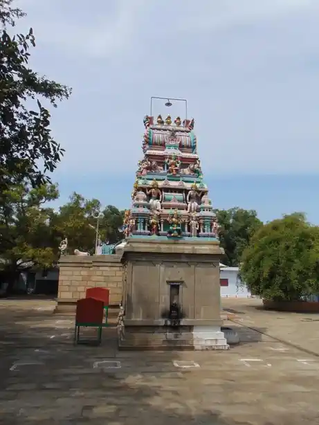 Arulmigu Sivalapuriamman Temple, Naduvachery, Avinashi - 641654 அருள்மிகு சிவலபுரியம்மன்,கோதீஸ்வரர், கோவிந்தராஜப்பெருமாள் திருக்கோயில், Naduvachery, Avinashi - 641654, Tiruppur - Ancient Temple Architecture and History Image 4