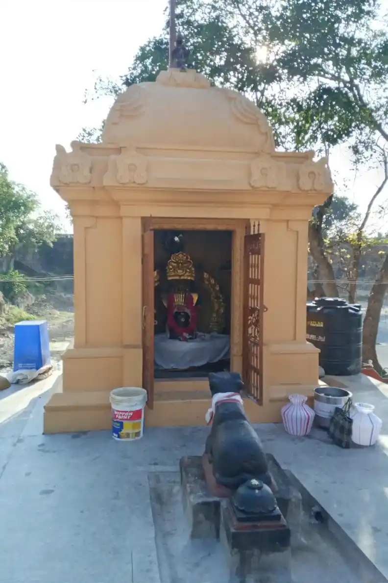 Arulmigu Sivalingaswamy Temple, Sivagangai Garden, Thanjavur - 613009 அருள்மிகு சிவலிங்க சுவாமி திருக்கோயில், Sivagangai Garden, Thanjavur - 613009, Thanjavur - Ancient Temple Architecture and History Image 4