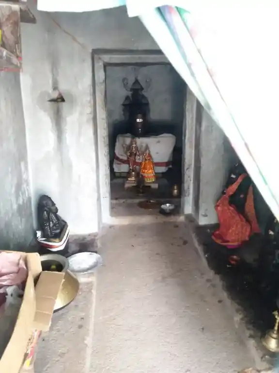 Arulmigu Sivalingeswarar Temple, Bevalur - 636803 Arulmigu Sivalingeswarar Temple, Bevalur - 636803, Dharmapuri - Ancient Temple Architecture and History Image 2