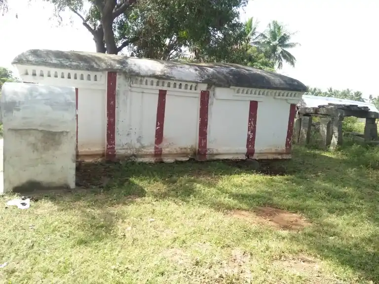 Arulmigu Sivalingeswarar Temple, Bevalur - 636803 Arulmigu Sivalingeswarar Temple, Bevalur - 636803, Dharmapuri - Ancient Temple Architecture and History Image 4
