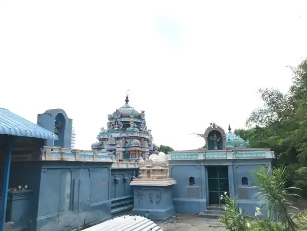 Arulmigu Sivaloganadhasamy Temple, Kollimalai Keezhpathi - 608303 அருள்மிகு சிவலோகநாதசாமி திருக்கோயில், கொல்லிமலை கீழ்பாதி - 608303, Cuddalore - Ancient Temple Architecture and History Image 2