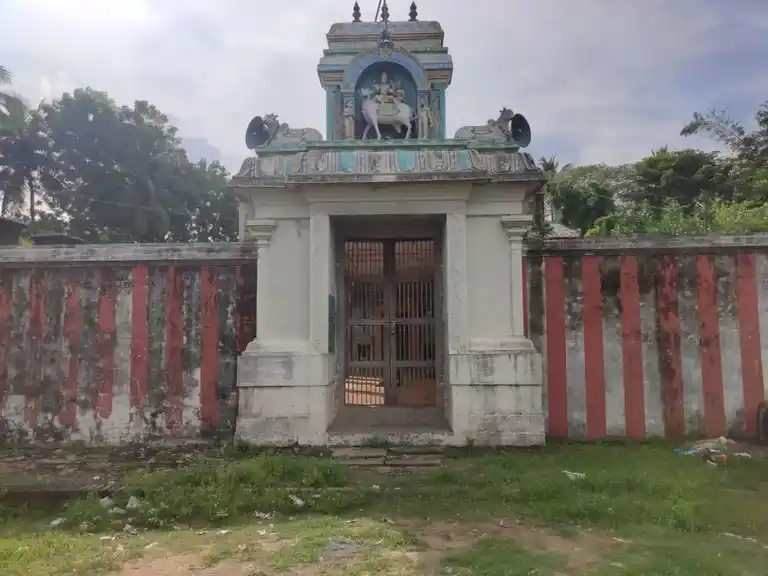 Arulmigu Sivaloganatha Sami & Varadharaja Perumal Temple, Poongavoor - 609405