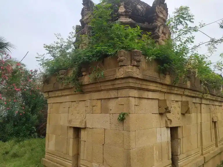 Arulmigu Sivaloganatha Swamy Temple, Anthoor - 621708 அருள்மிகு சிவலோகநாத சுவாமி திருக்கோயில், Anthoor - 621708, Perambalur - Ancient Temple Architecture and History Image 3