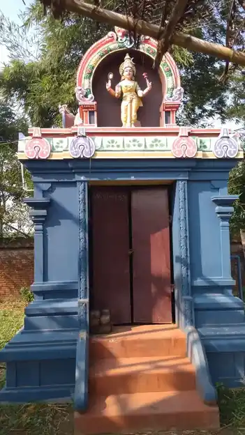 Arulmigu Sivaloganatha Swamy Temple, Melaparasalur - 609309 அருள்மிகு சிவலோகநாத சுவாமி திருக்கோயில், Melaparasalur - 609309, Mayiladuthurai - Ancient Temple Architecture and History Image 2