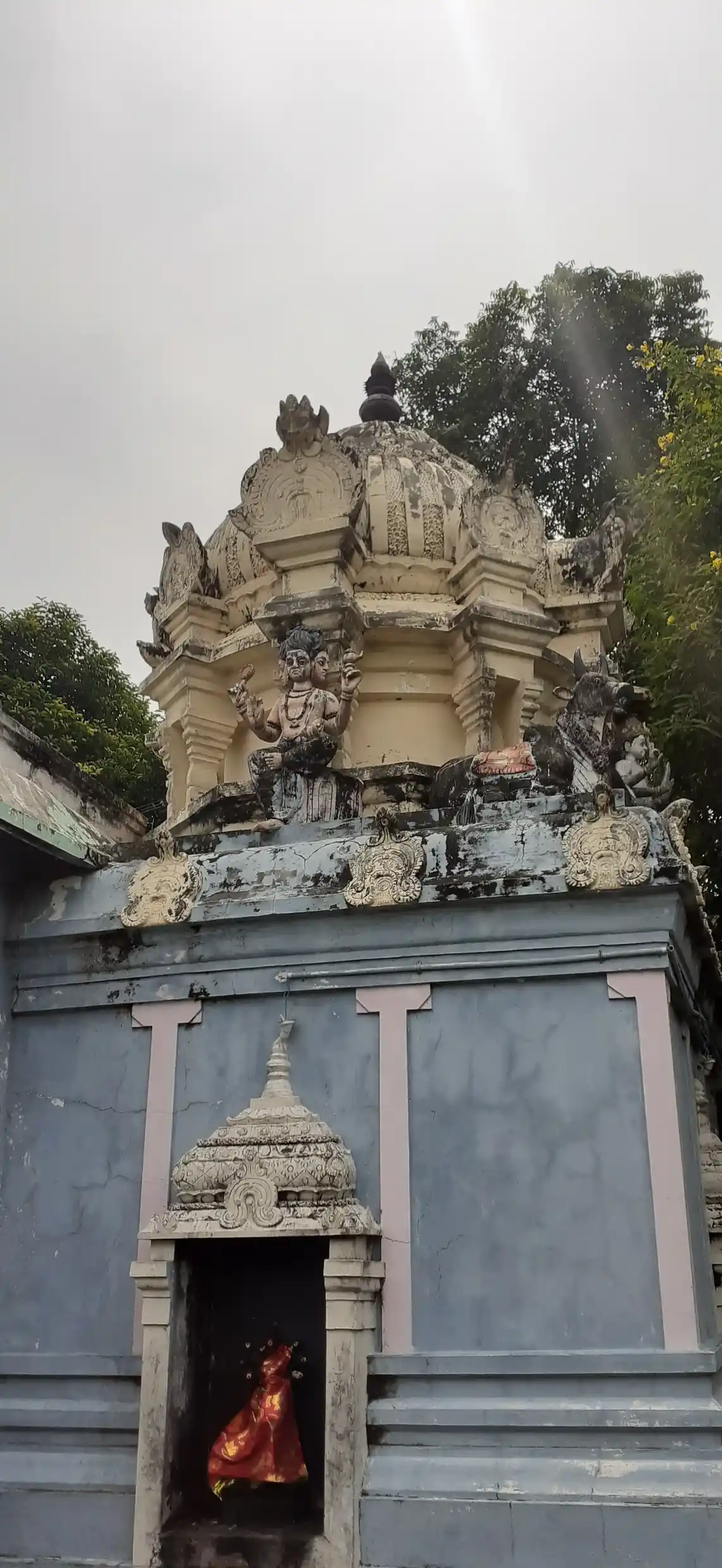Arulmigu Sivaloganathaswamy Temple, Sathanur - 612801 அருள்மிகு சிவலோகநாதசுவாமி திருக்கோயில், வலங்கைமான், Sathanur - 612801, Thiruvarur - Ancient Temple Architecture and History Image 7